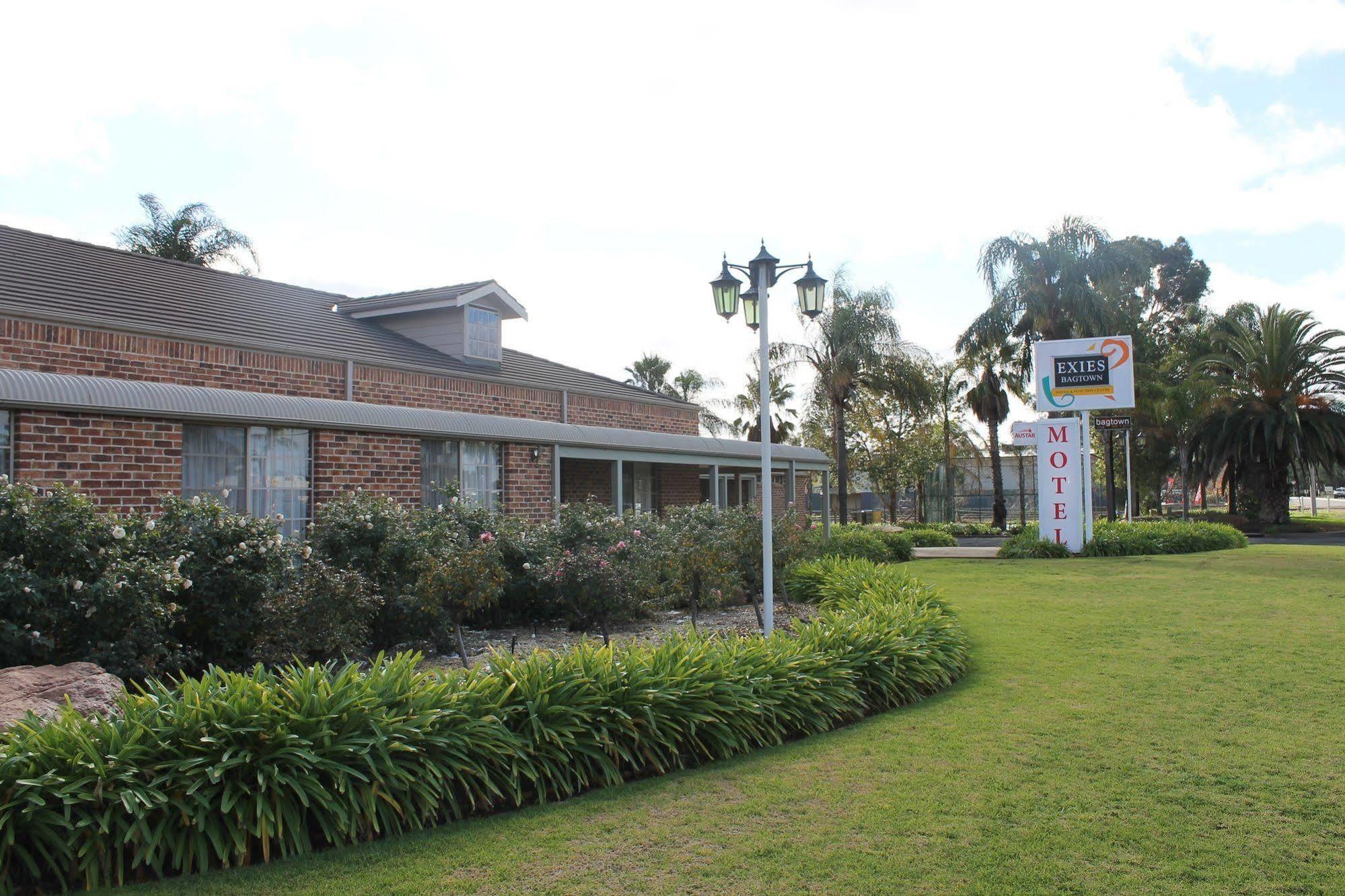 Exies Bagtown Motel Griffith Exterior photo