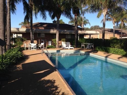Exies Bagtown Motel Griffith Exterior photo